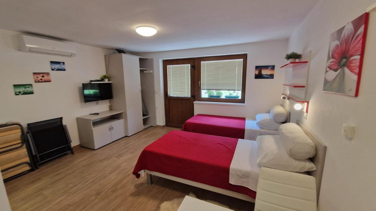 Ferienwohnung Plitvice Zg Smoljanac Exterior foto